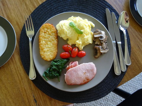 Romanz In The Valley (Luxury B&B) - Whitsundays Accommodation 42