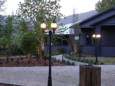 Romanz In The Valley (Luxury B&B) - Whitsundays Accommodation 29