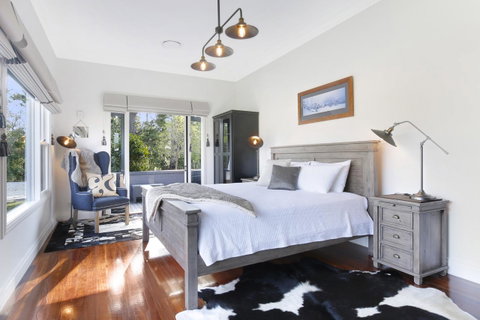 Romanz In The Valley (Luxury B&B) - Whitsundays Accommodation 0