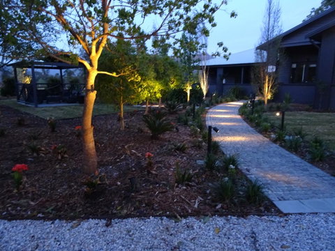 Romanz In The Valley (Luxury B&B) - Whitsundays Accommodation 24
