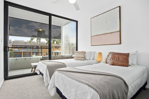 No 5 Rockpool 69 Ave Sawtell - Whitsundays Accommodation 8