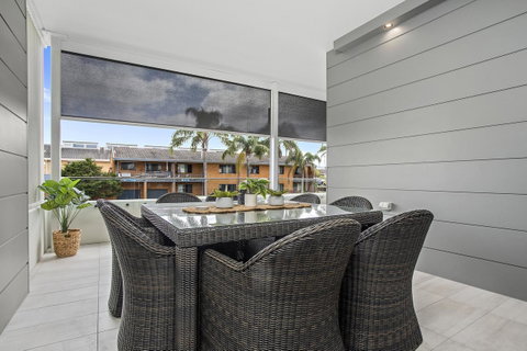 No 5 Rockpool 69 Ave Sawtell - Whitsundays Accommodation 12