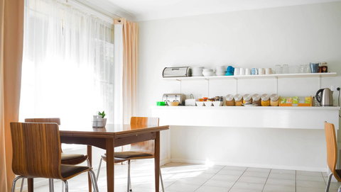 Almond Inn - Whitsundays Accommodation 8