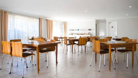 Almond Inn - Whitsundays Accommodation 7