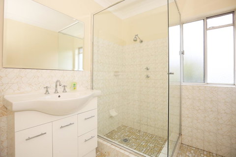 The Rotunda, Gerroa - Whitsundays Accommodation 23