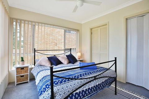 The Rotunda, Gerroa - Whitsundays Accommodation 18