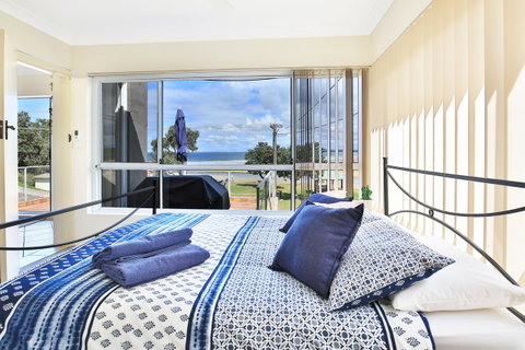 The Rotunda, Gerroa - Whitsundays Accommodation 17