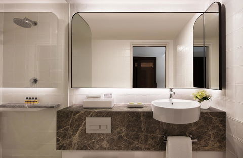 Hyatt Regency Sydney - Whitsundays Accommodation 2
