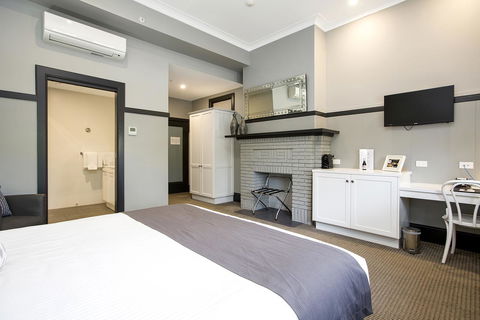 CH Boutique Hotel & Apartments, Ascend Hotel Collection - Whitsundays Accommodation 21