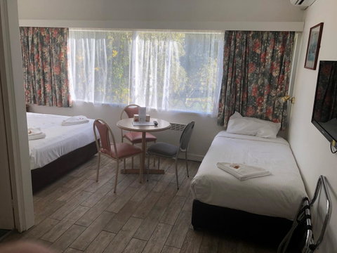 Echo Point Discovery Motel - Whitsundays Accommodation 1