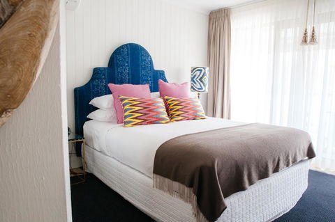 The Lord Byron - Whitsundays Accommodation 1