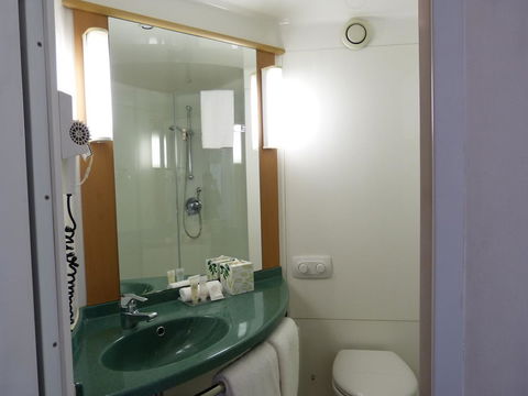 Ibis Thornleigh - Whitsundays Accommodation 4