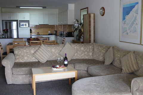 The Boathouse Resort Luxury Apartments - Whitsundays Accommodation 14
