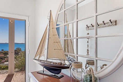 Phuza Maningi 17 Myan Close - Whitsundays Accommodation 11