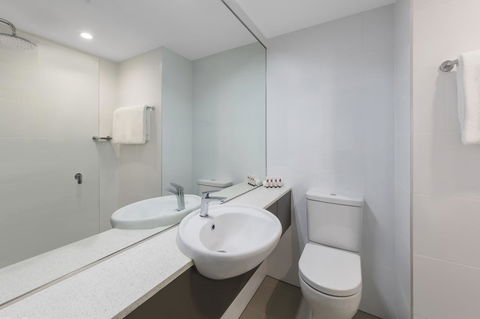 Travelodge Hotel Sydney Airport - Whitsundays Accommodation 25
