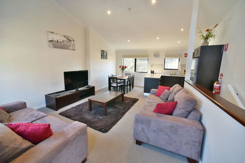 Aspen Creek 3 - Thredbo - Whitsundays Accommodation 9