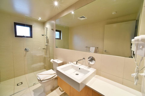 Snowstream 4 - Whitsundays Accommodation 8
