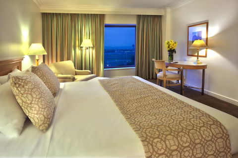 Stamford Plaza Sydney Airport Hotel & Conference Centre - Whitsundays Accommodation 6