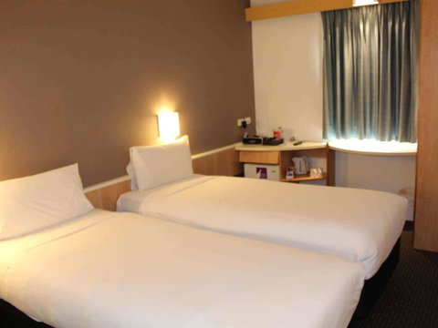 Ibis Newcastle - Whitsundays Accommodation 40