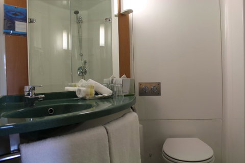 Ibis Newcastle - Whitsundays Accommodation 12