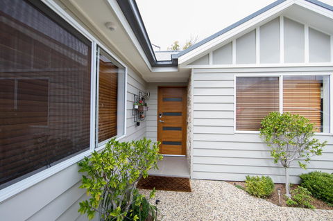Armidale Cottage - House 2 - Whitsundays Accommodation 1