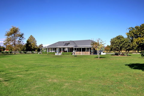 Terara Riverside Retreat - Whitsundays Accommodation 5
