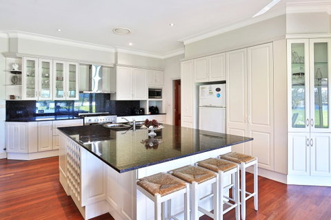 Terara Riverside Retreat - Whitsundays Accommodation 3