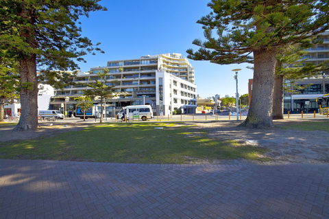 Manly Paradise Motel & Apartments - Whitsundays Accommodation 20