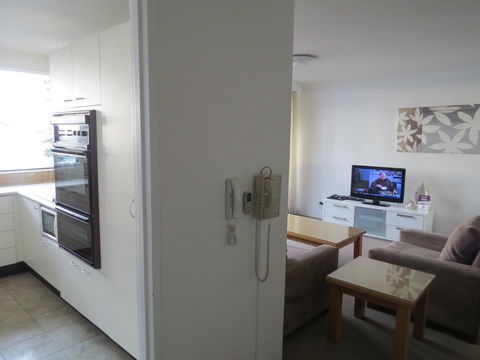 Manly Paradise Motel & Apartments - Whitsundays Accommodation 44