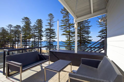 Manly Paradise Motel & Apartments - Whitsundays Accommodation 15