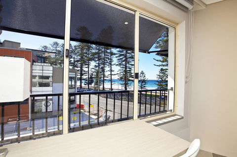 Manly Paradise Motel & Apartments - Whitsundays Accommodation 10