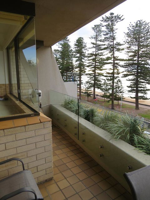 Manly Paradise Motel & Apartments - Whitsundays Accommodation 40