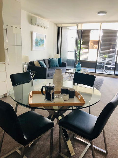 Wyndel Apartments Neutral Bay - The Mint - Whitsundays Accommodation 11