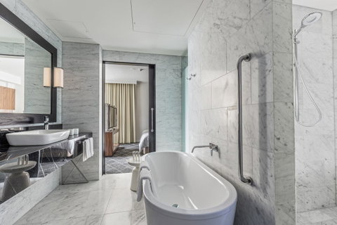 Swissotel Sydney - Whitsundays Accommodation 25