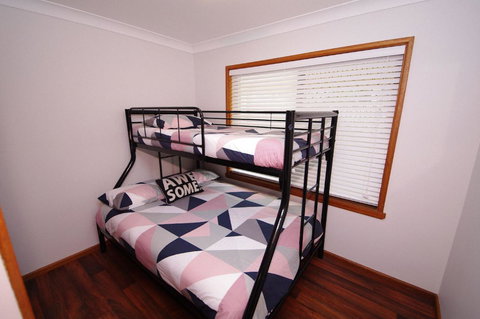 Breakaway, 11 Scott Street - Whitsundays Accommodation 3