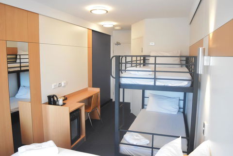 Ibis Budget - Gosford - Whitsundays Accommodation 3
