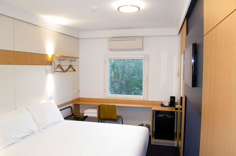 Ibis Budget - Gosford - Whitsundays Accommodation 1
