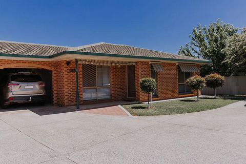 Central Wagga Self Catering Apartment - Whitsundays Accommodation 3