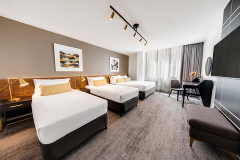 Vibe Hotel Sydney - Whitsundays Accommodation 17