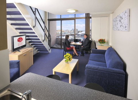 Metro Apartments On Darling Harbour - Whitsundays Accommodation 6