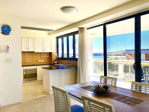 Boathouse Resort (Water Front) - Whitsundays Accommodation 1