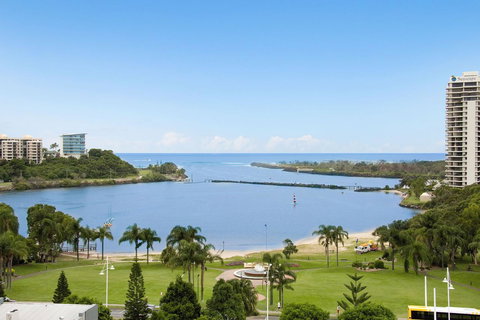 Tweed Ultima Apartments - Whitsundays Accommodation 3