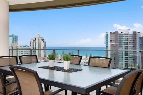 Tweed Ultima Apartments - Whitsundays Accommodation 11