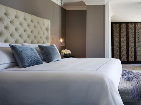 Four Seasons Hotel Sydney - Whitsundays Accommodation 40