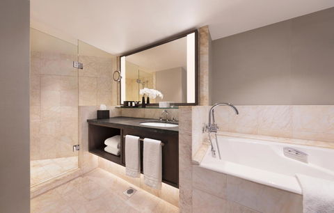 Four Seasons Hotel Sydney - Whitsundays Accommodation 8