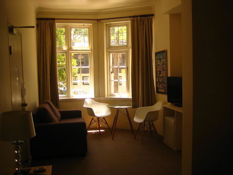 Hotel 59 Sydney - Whitsundays Accommodation 4