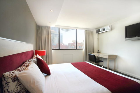 Central Studio Hotel Sydney - Whitsundays Accommodation 14