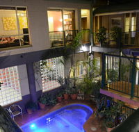 Summer House Newtown - Whitsundays Accommodation