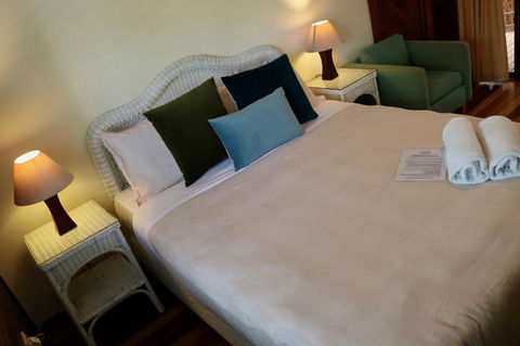 A Beach House At Byron - Whitsundays Accommodation 42