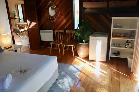 A Beach House At Byron - Whitsundays Accommodation 34